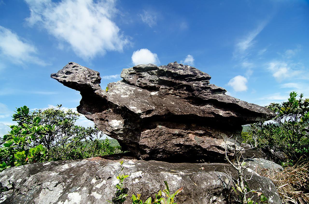 Le Bokor Palace Kampot Exteriör bild